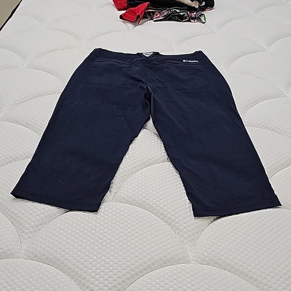 Columbia active capris size 12 - Picture 2 of 8